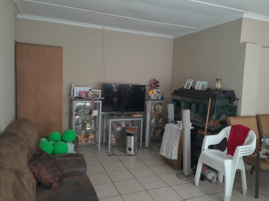 8 Bedroom Property for Sale in Bellville South Western Cape